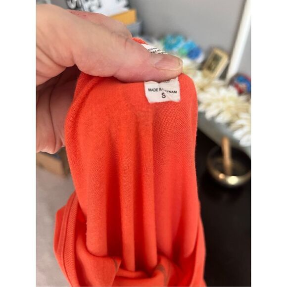 Flag nor fail small crop top tee shirt athletic apparel workout gear ￼soft - Picture 2 of 2